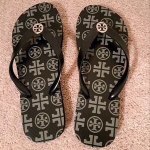 Tory Burch Traveler Square Flip Flops (7)